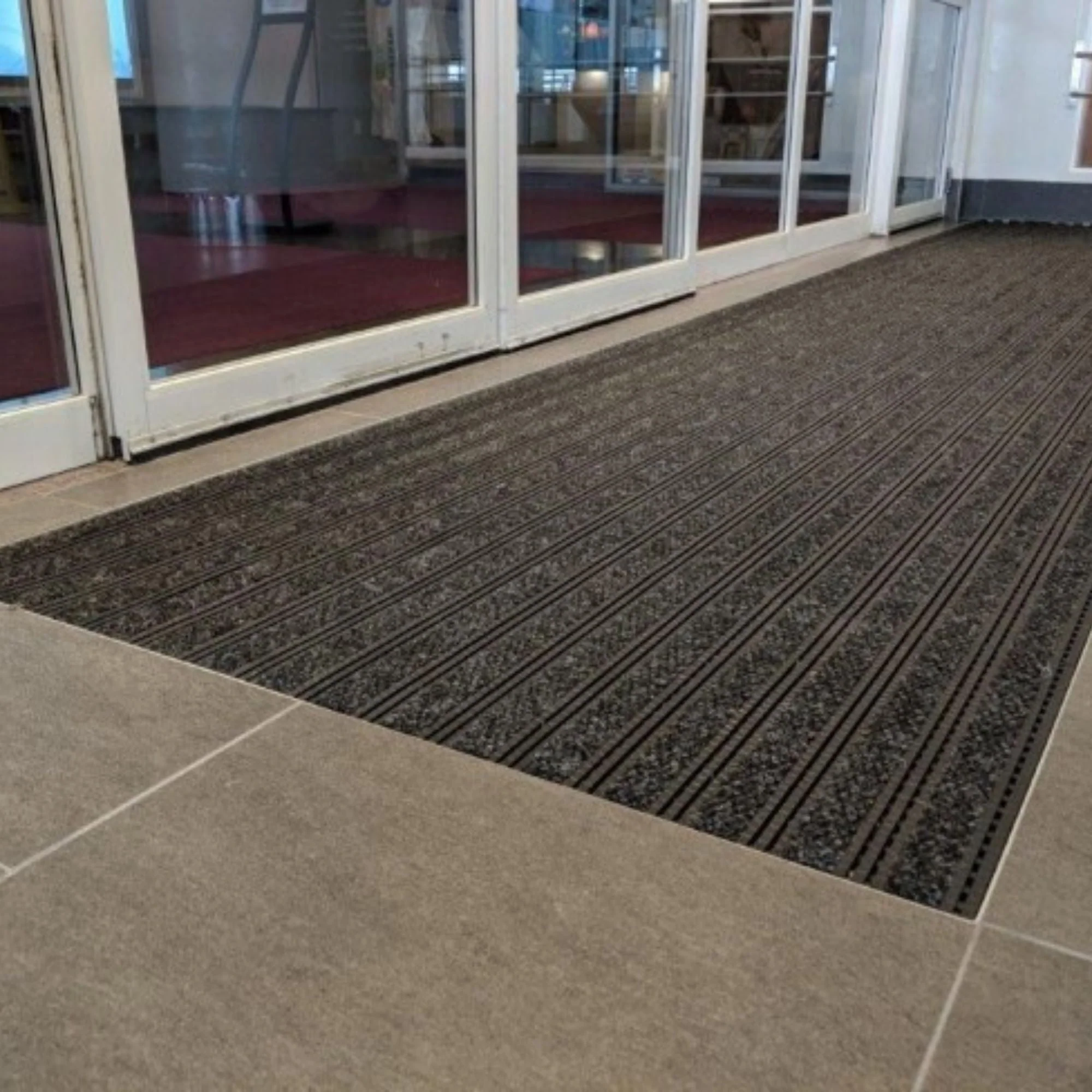 CM Viper Dura Grid Modular Tiles with Carpet Inserts - Image 10