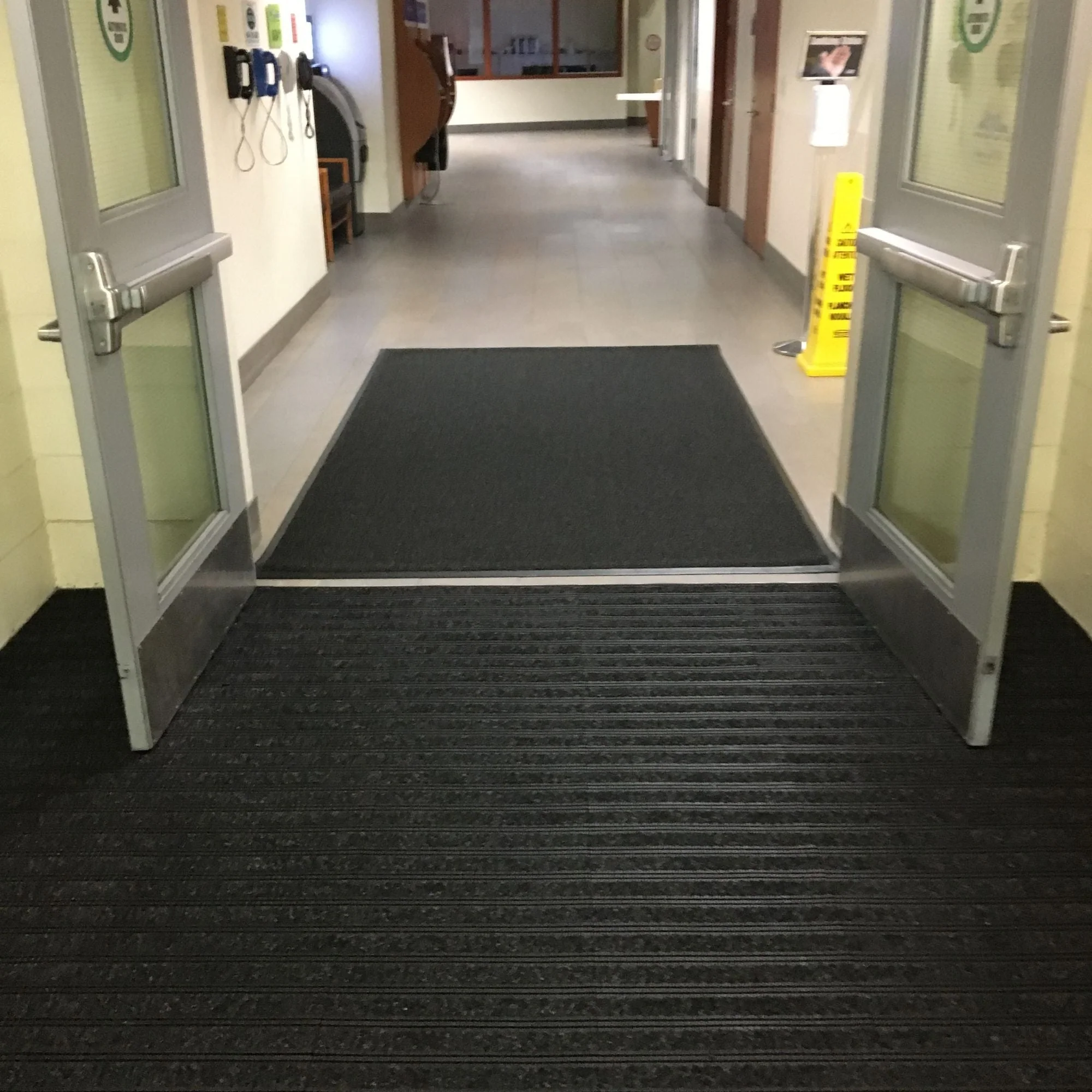 CM Viper Dura Grid Modular Tiles with Carpet Inserts - Image 9