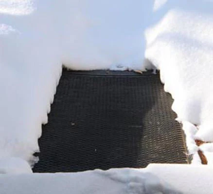 Cozy Products Ice Snow Melting Doormat - Image 6