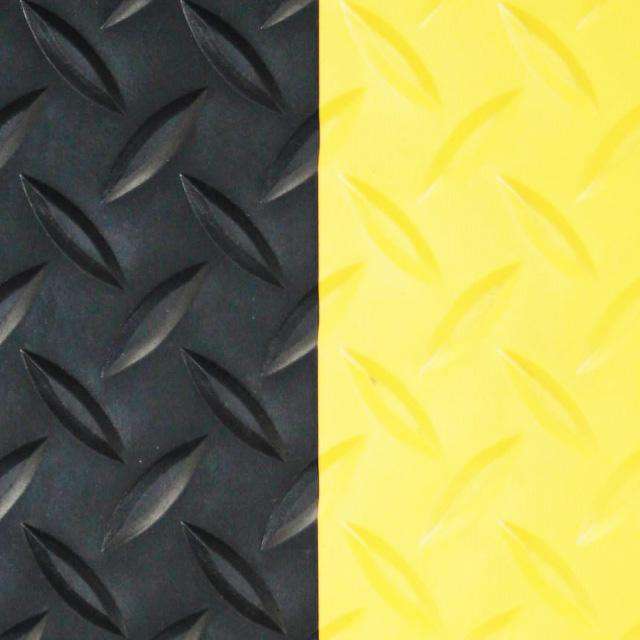 Diamond Plate Vinyl Industrial Runner Matting - Image 4
