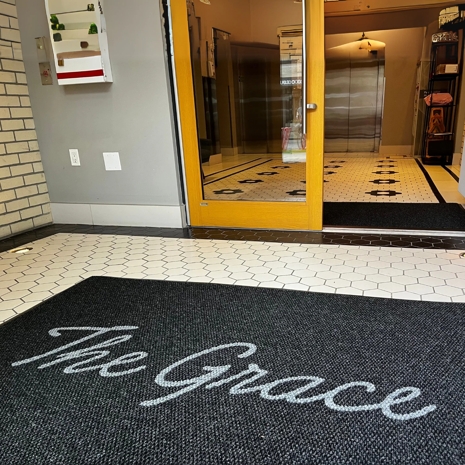 Dura Nop Inlaid Logo Mat - Image 12