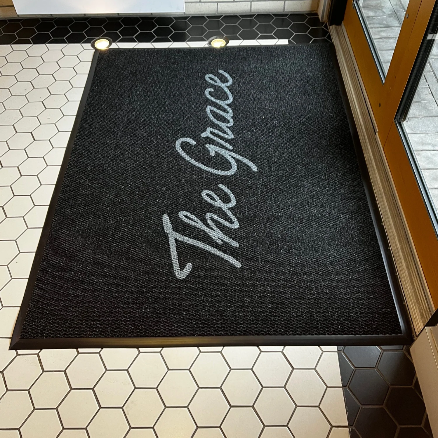 Dura Nop Inlaid Logo Mat - Image 13