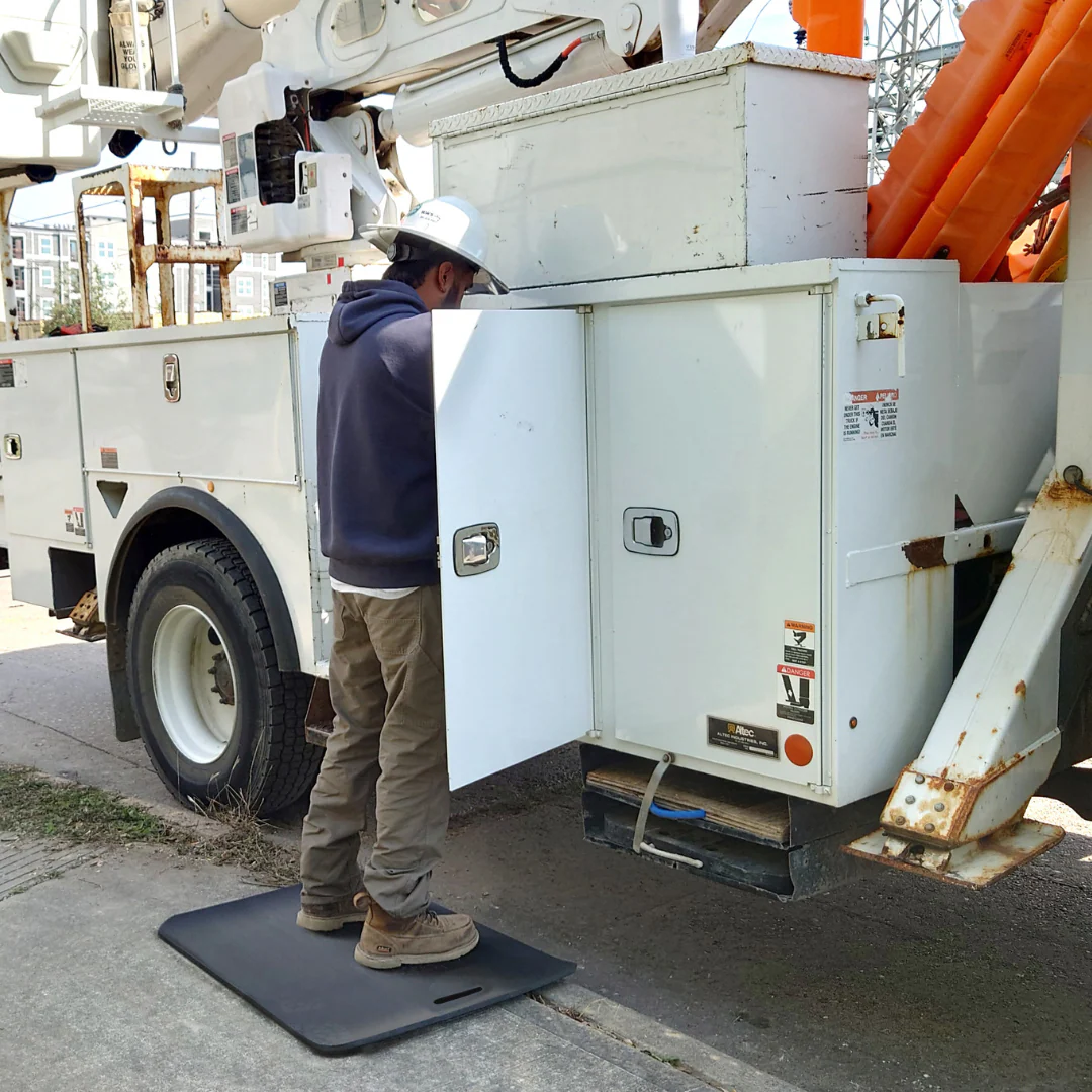 Fusebox Safety Mat - Image 20