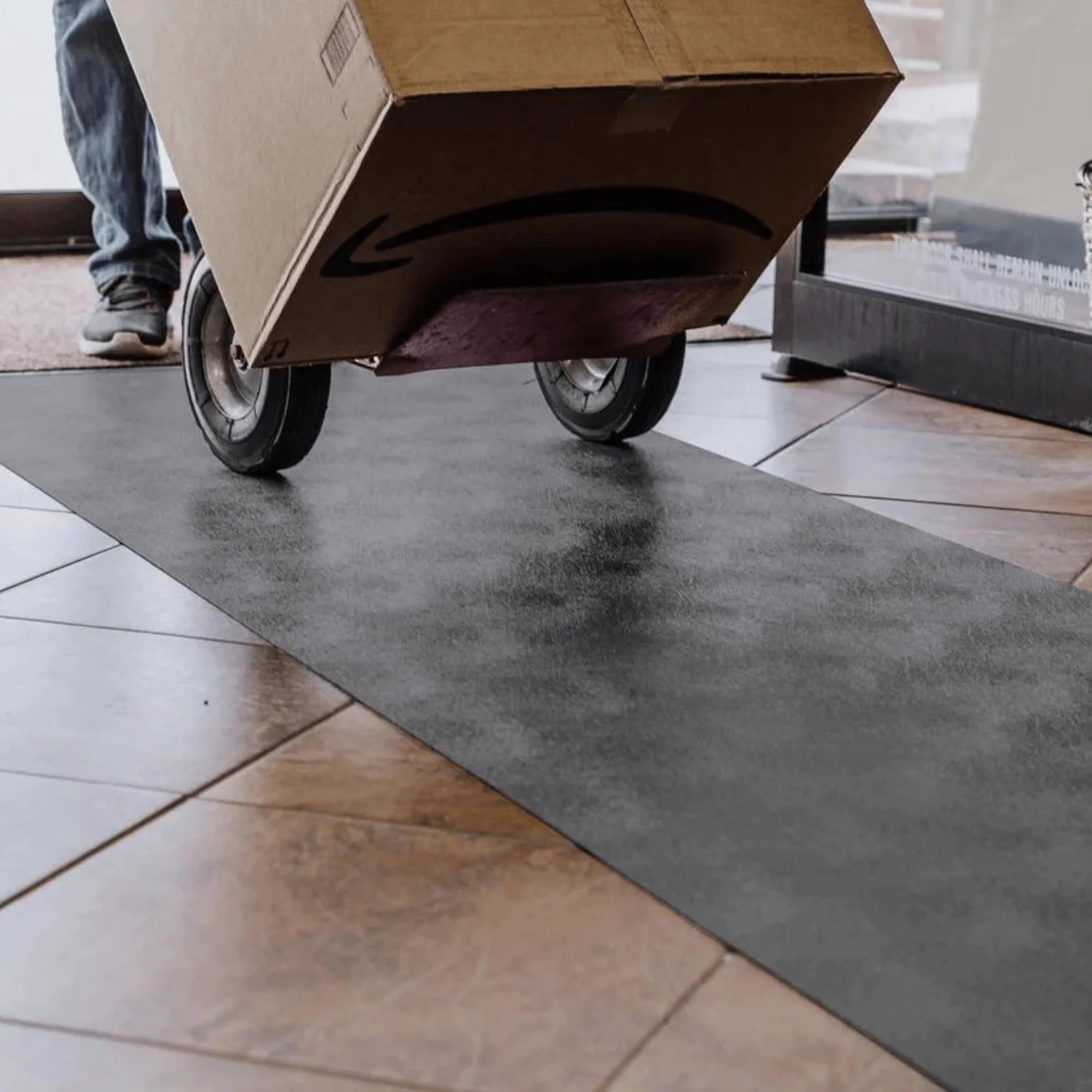 G-Floor Vinyl Runners - Image 13