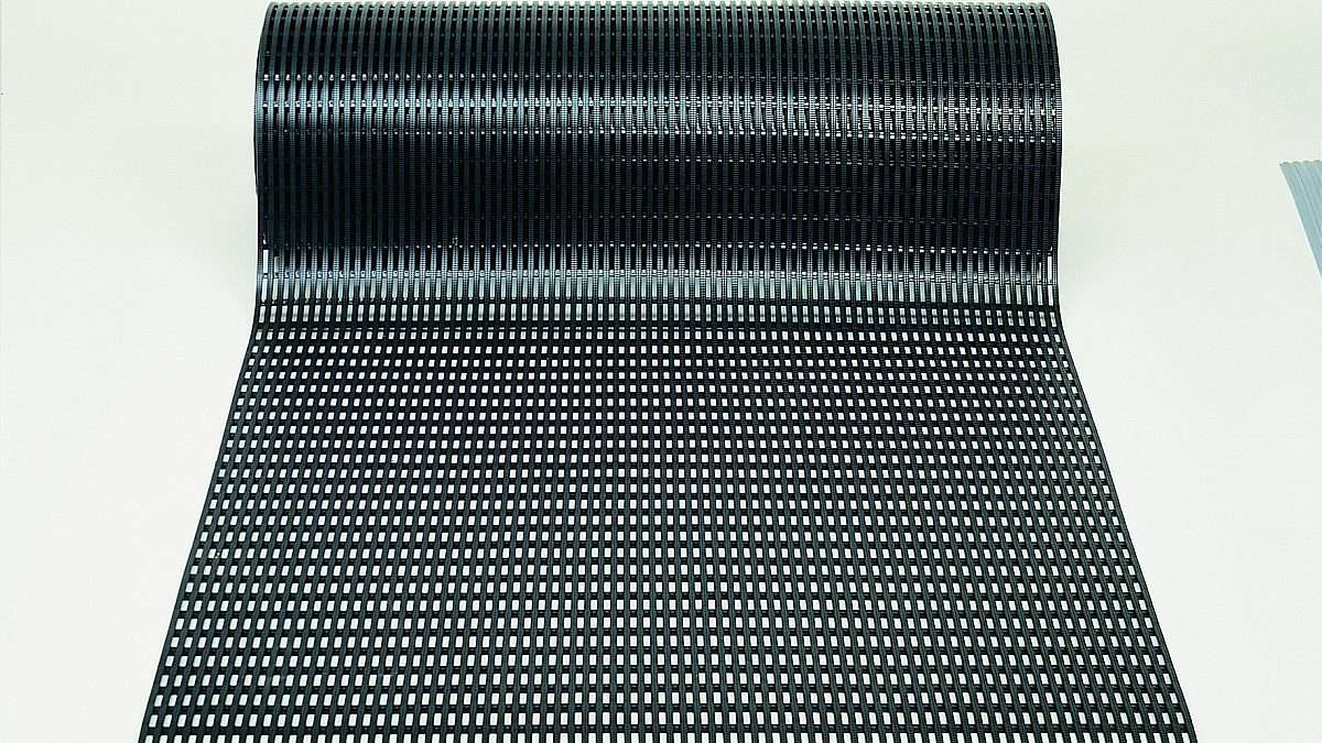 Heronair Slip-resistant Drainage Matting - Image 2