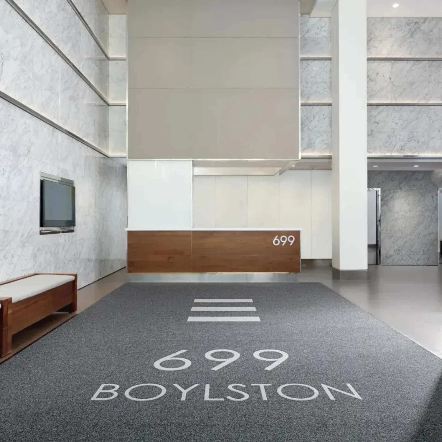 Metropolis Inlaid Logo Entrance Mat - Image 3