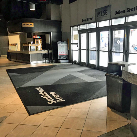 Metropolis Inlaid Logo Entrance Mat - Image 5
