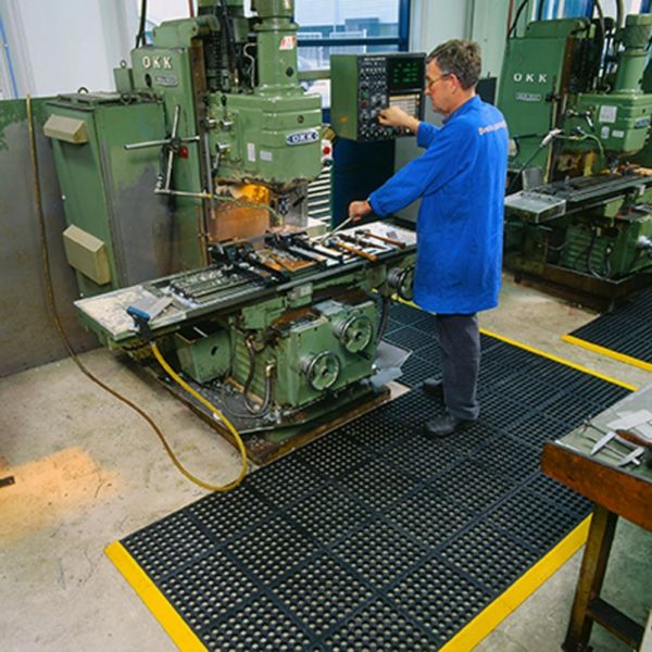 Niru Cushion-Ease 650SFR Matting - Image 8