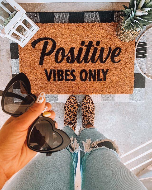 Positive Vibes Only - Image 2