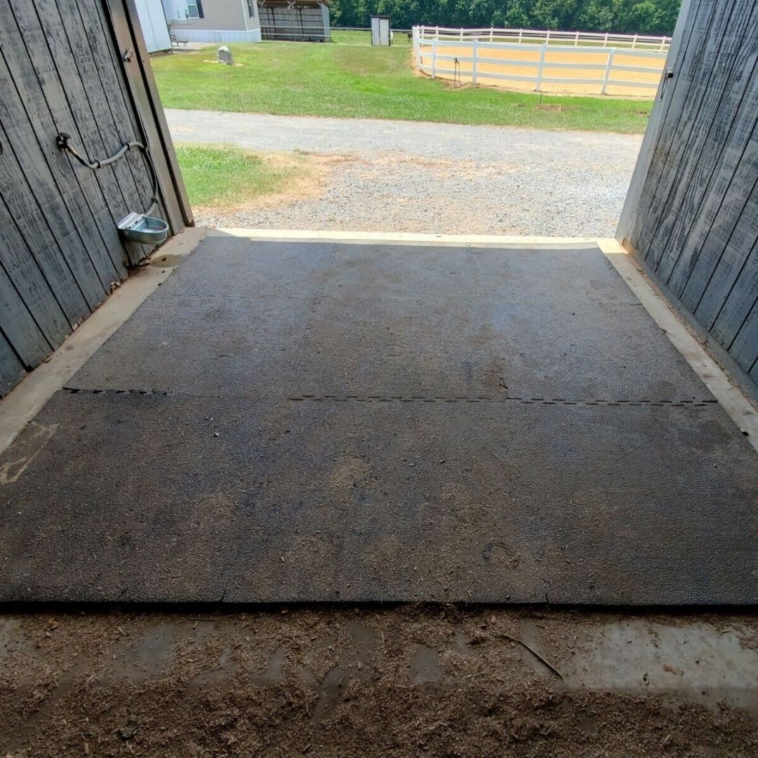 Red Barn Classic Horse Stall Mats - Image 6