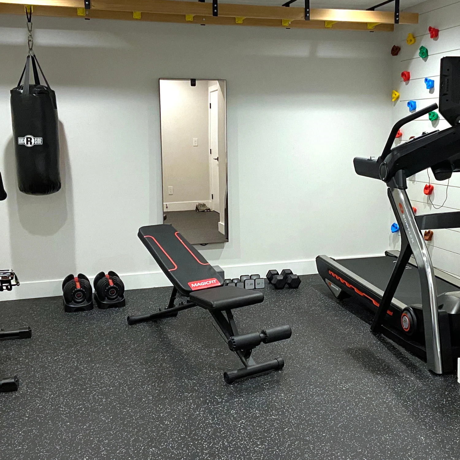 CM Resilient Rubber Gym Tiles 4 Pack for Home Use - Image 11