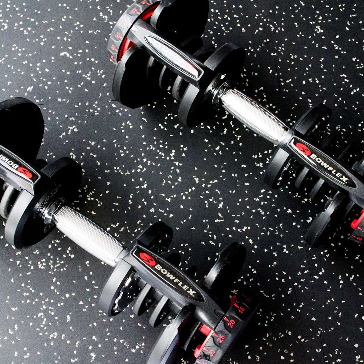CM Resilient Rubber Gym Tiles 4 Pack for Home Use - Image 15