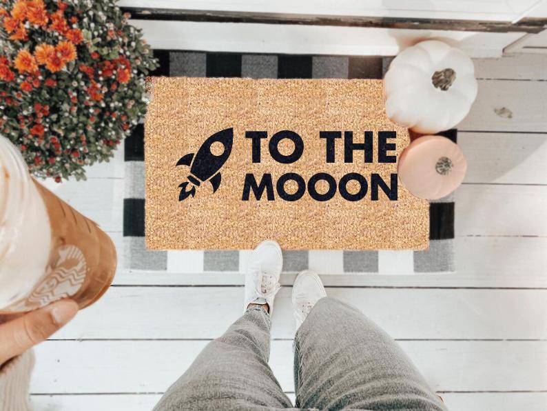 To The Mooon - Image 2