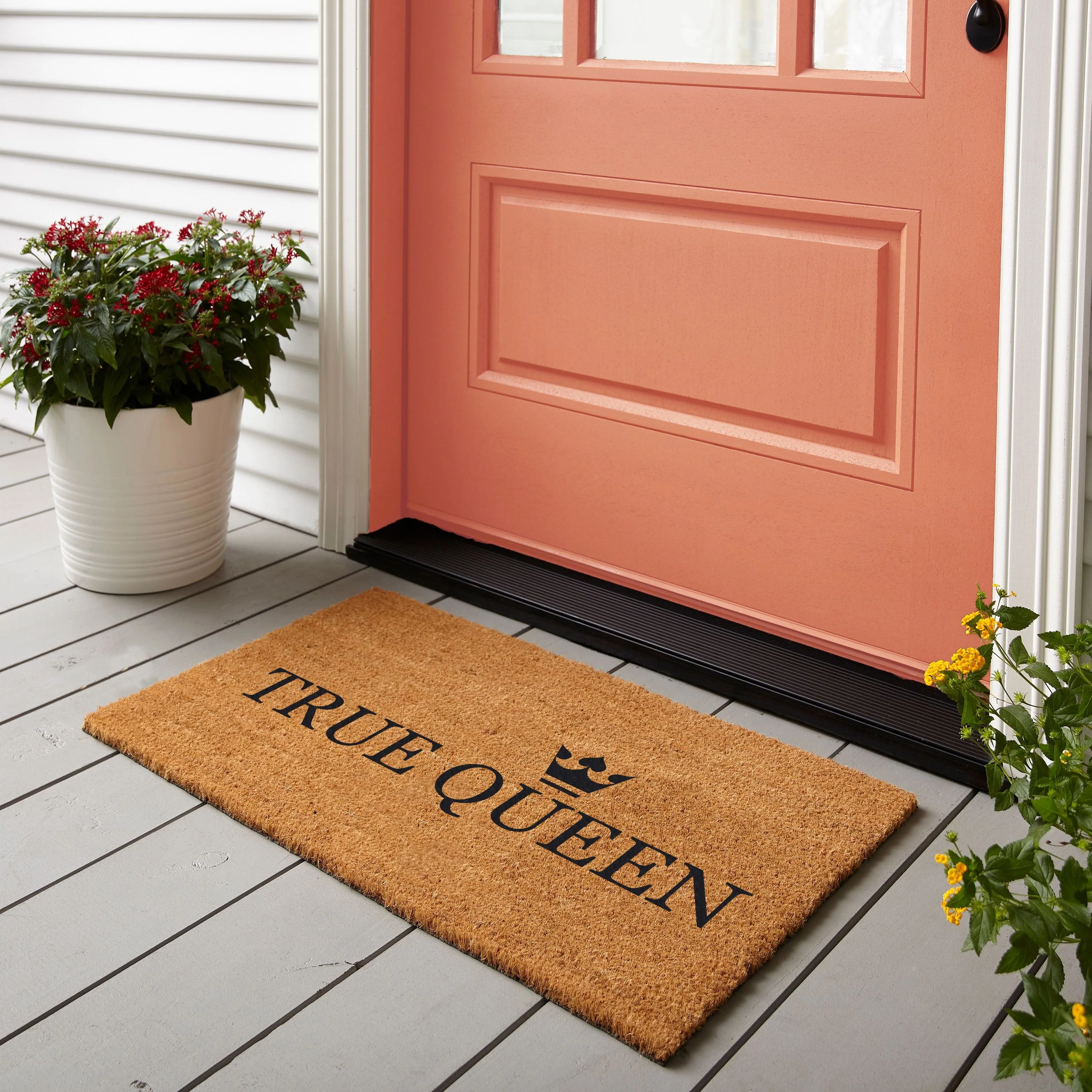 True Queen - Image 2